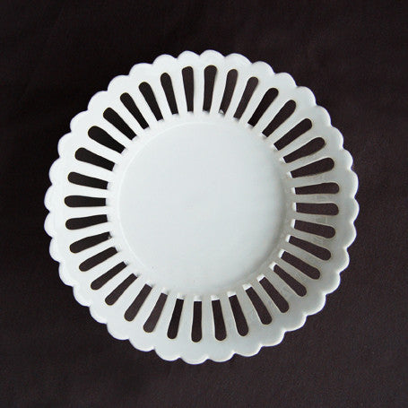 Bourg-Joly low footed basket