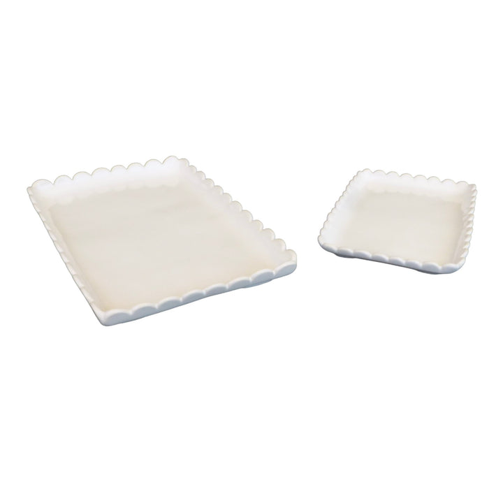 Large Scallop Chevet edge tray