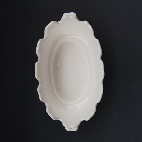 Ceramic oval toothed edge planter top view