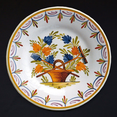 Plain Rim Plate with Antique Flowers 95 hand painted decoration