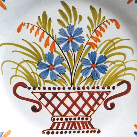 Plain Rim plate with Antique Basket 96 hand painted decoration