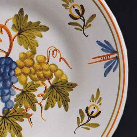 Plain Rim plate with Antique Fruits 70 hand painted decoration