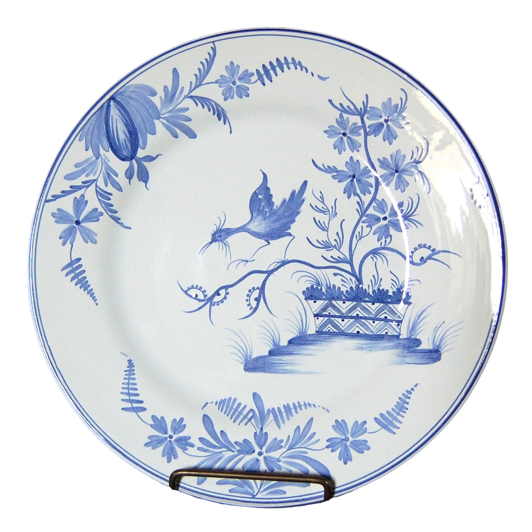 Plain Rim serving plate with La Rochelle monochrome blue decor