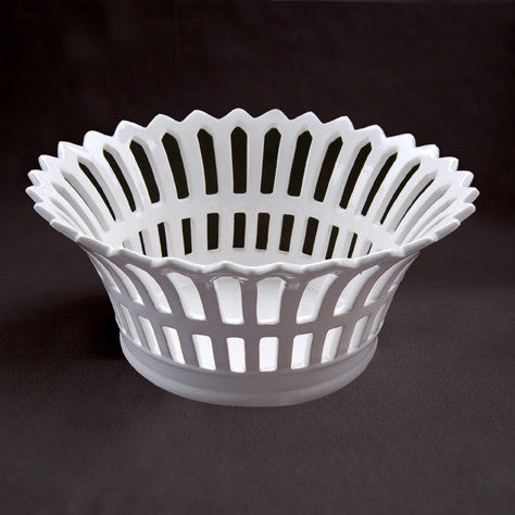 Restauration openwork basket