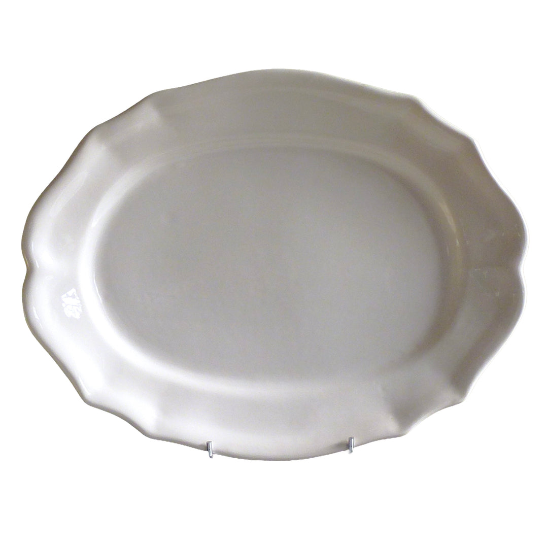 Scalloped Edge Oval Feston serving plate in white