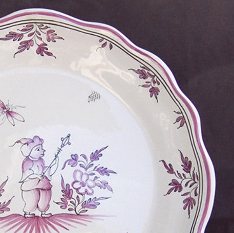 Scalloped edge Feston Louis XV deep plate with hand painted decoration Moustiers 6 violine