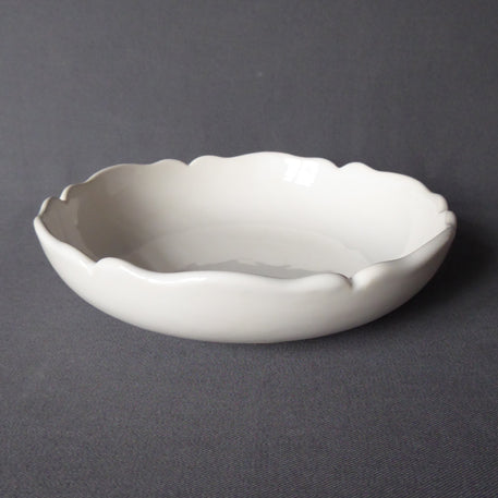 Scalloped edge small Feston shallow bowl in white