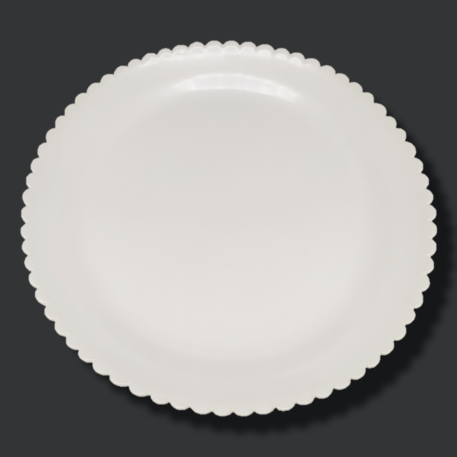 Small Scallop Bourg-Joly Pleine round serving plate in white