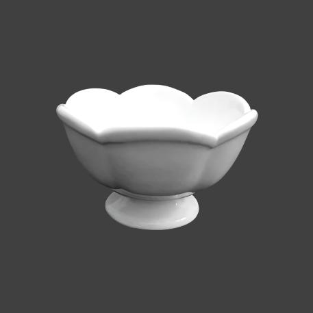 Tulip footed bowl in white