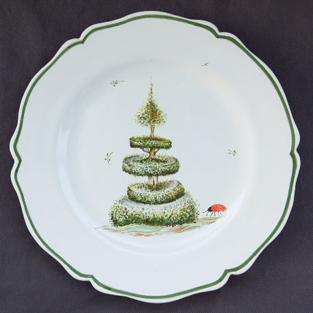 Feston plate with Topiaire 4 hand painted decoration