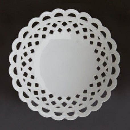 Martin pedestal basket