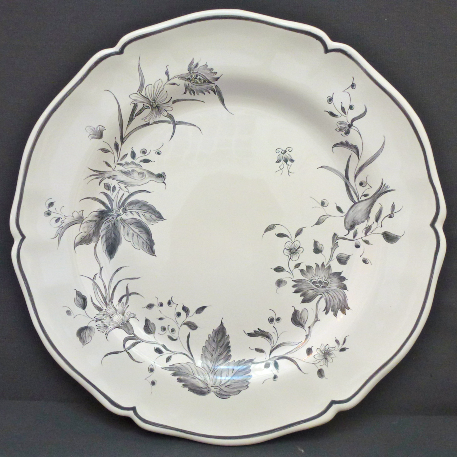 Rond Festons serving plate with St Omer Grey hand painted decoration