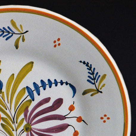 Plain Rim Plate with Antique Flowers 2 hand painted decoration