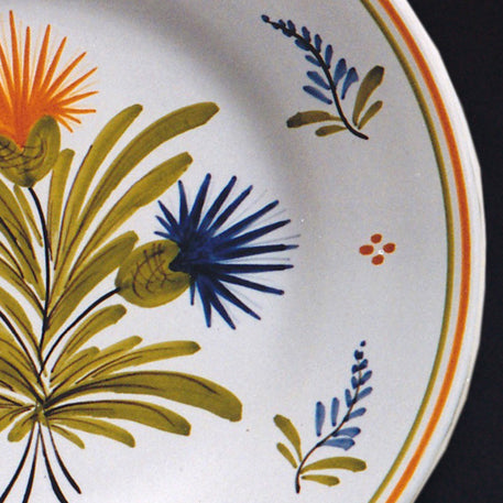 Plain Rim Plate with Antique Flowers 90 hand painted decoration