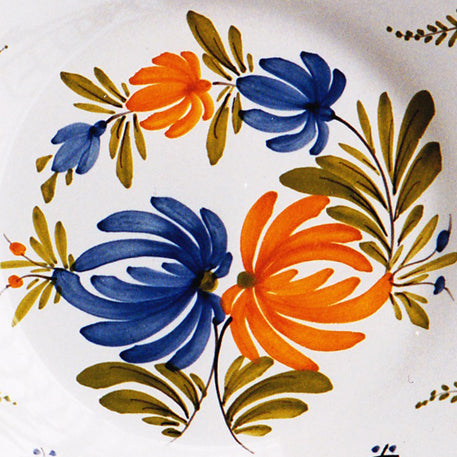 Plain Rim Plate with Antique Flowers 93 hand painted decoration