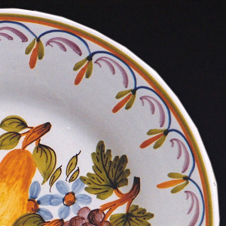 Plain Rim plate with Antique Fruits 1 hand painted decoration