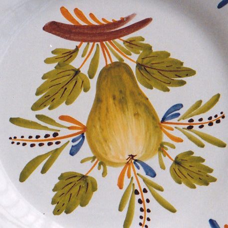Plain Rim plate with Antique Fruits 3 hand painted decoration