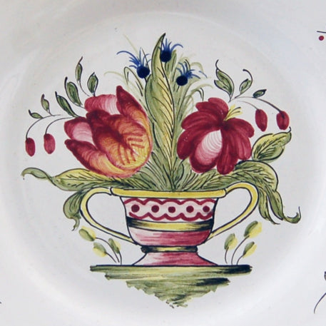 Plain Rim plate with Strasbourg Flower basket with hand painted decoration