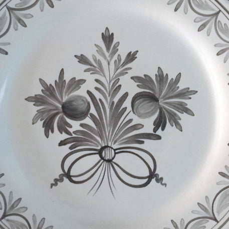 Feston Plate with hand painted decoration Antique Fleurs 87 monochrome grey