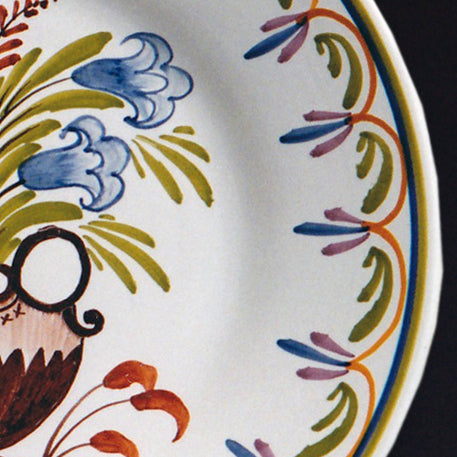 Bord Uni Plate with hand painted decoration Antique Fleurs 7