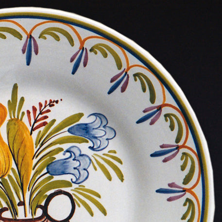 Bord Uni Plate with hand painted decoration Antique Fleurs 7