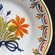 Bord Uni Plate with hand painted decoration Antique Fleurs 87