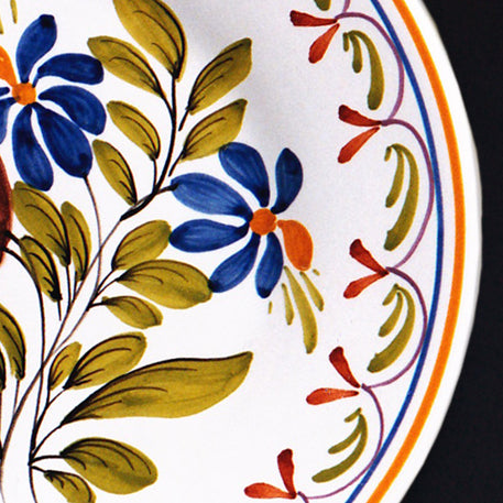 Bord Uni Plate with hand painted decoration Antique Fleurs 89