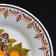 Bord Uni plate with Antique fruits 73 hand painted decoration