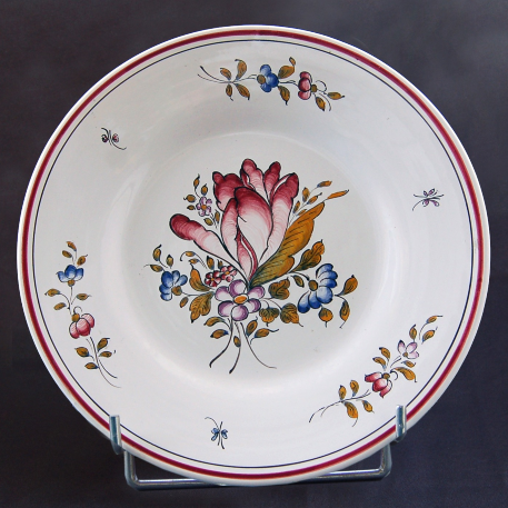 Bord Uni plate with Strasbourg Fleurs 6 hand painted decoration
