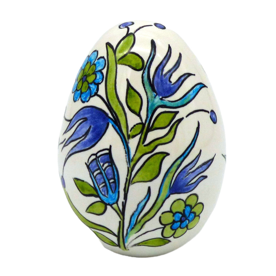 Egg with Iznik polychrome hand painted decoration