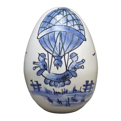 Egg with Montgolfière monochrome blue hand painted decoration
