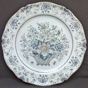 Rond Festons serving plate with Panier gris hand painted decoration